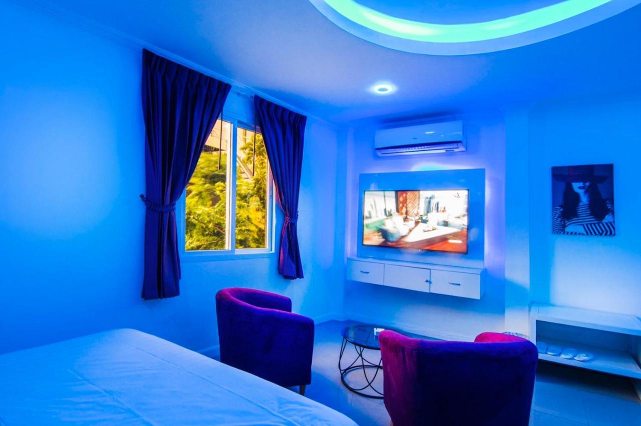 Titanic Residence-5 Minutes Walk To Walking Street Pattaya Exterior foto