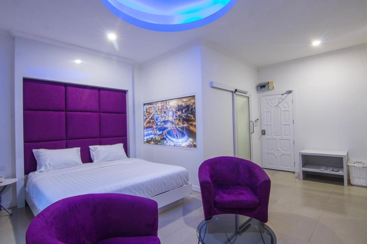 Titanic Residence-5 Minutes Walk To Walking Street Pattaya Exterior foto